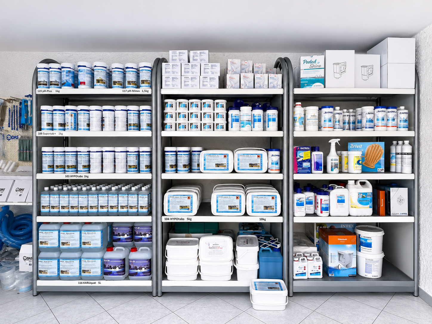 Poolchemie und Wasserpflege im poolaris-Shop